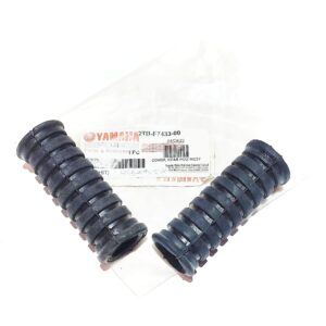 RUBBER STEP REAR/FOOT REST RUBBER REAR SET YBR-125 (GENIUNE)