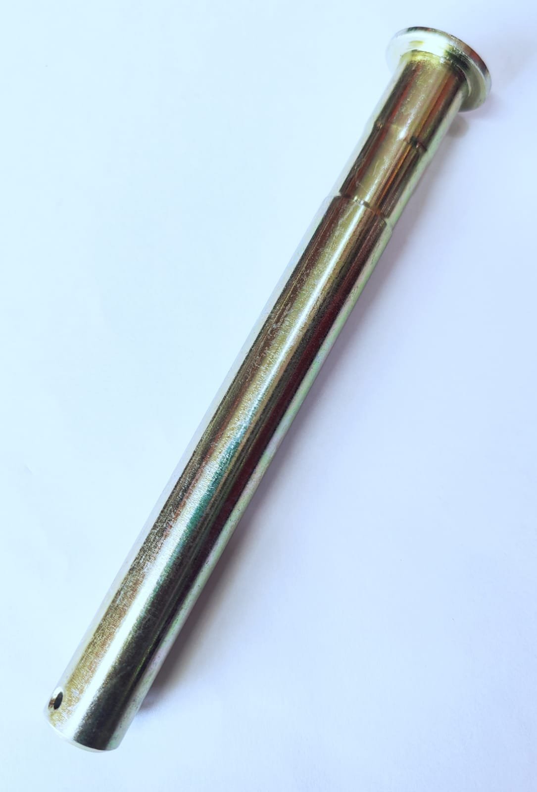 SHAFT MAIN STAND PIVOT CG 150 / MAIN STAND PIN CG 150 (GENUINE) - Image 3