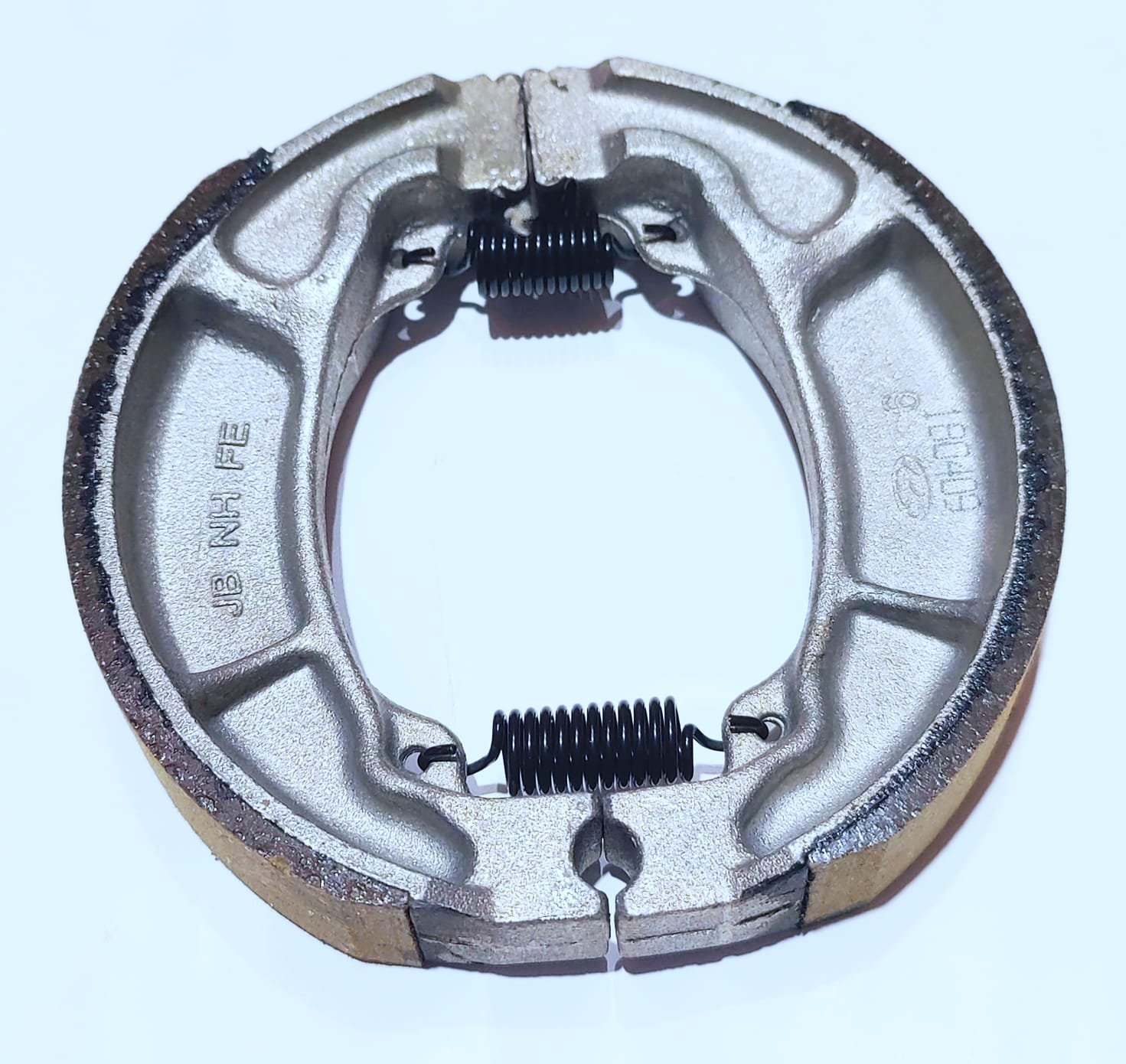 BRAKE SHOE FRONT WHEEL CB-150F AND CG-150 (GENIUNE) - Image 4