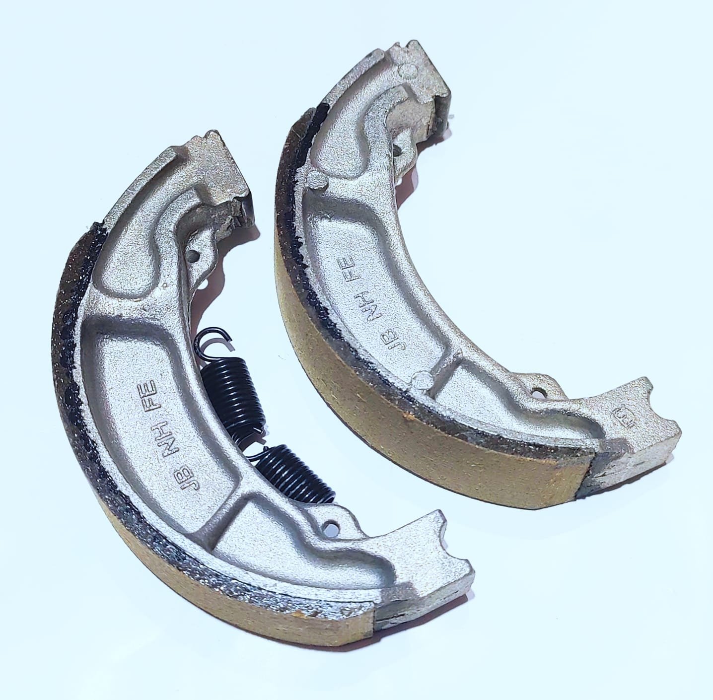 BRAKE SHOE FRONT WHEEL CB-150F AND CG-150 (GENIUNE) - Image 6